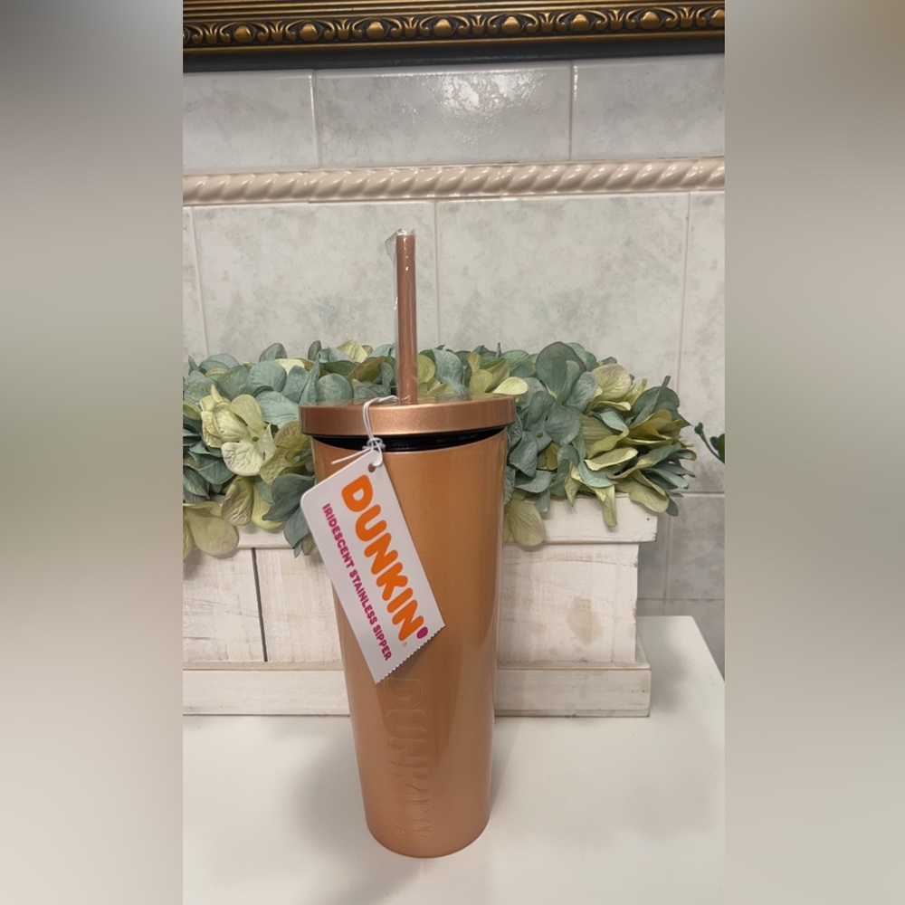 Dunkin Donuts. OS. Orange